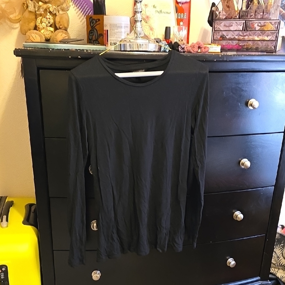 Banana Republic Model Long Sleve Top